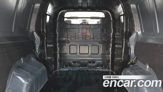 Hyundai Staria Staria Карго 5 мест — Фото автомобиля 28