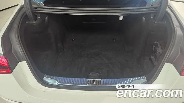 Mercedes-Benz S-Class W223 — Фото автомобиля 10