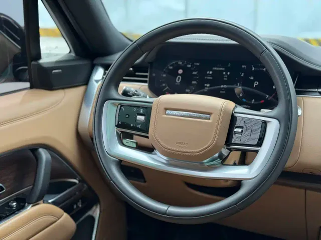 Land Rover Range Rover — Фото автомобиля 10