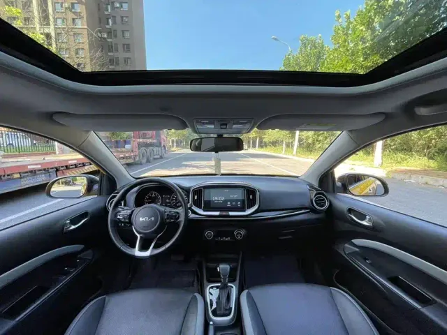 Kia KX1 — Фото автомобиля 14