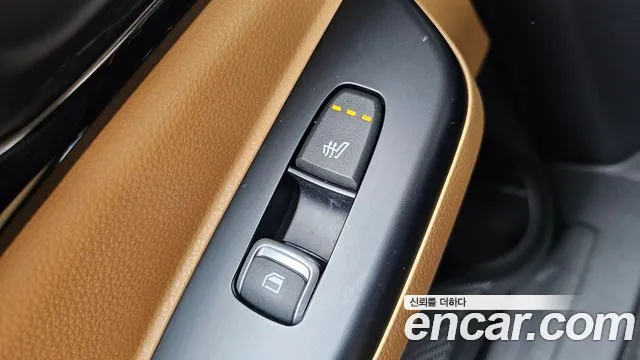Kia Canival Carnival 4 поколение Бензин 9 мест Prestige — Фото автомобиля 19
