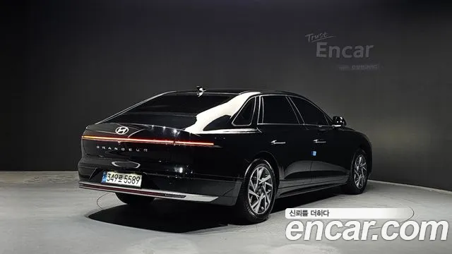 Hyundai Grandeur — Фото автомобиля 2