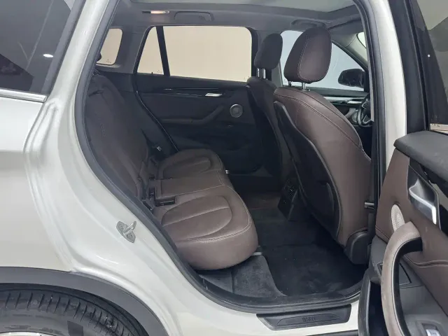 BMW X1 — Фото автомобиля 23