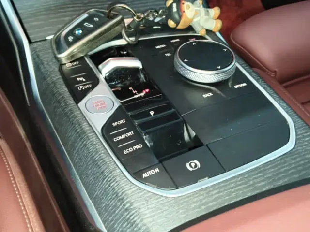 BMW 3 Series — Фото автомобиля 13