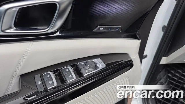 Kia Canival Carnival 4 поколение Дизель 7 мест Signature — Фото автомобиля 13