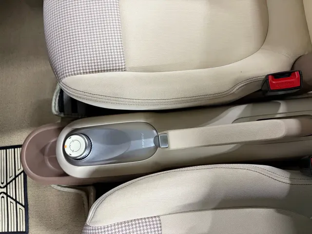 Wuling Motors Hongguang MINIEV 2025 4-Door Advanced — Фото автомобиля 15