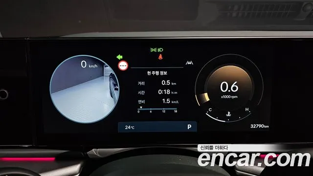 Hyundai Grandeur GN7 — Фото автомобиля 11
