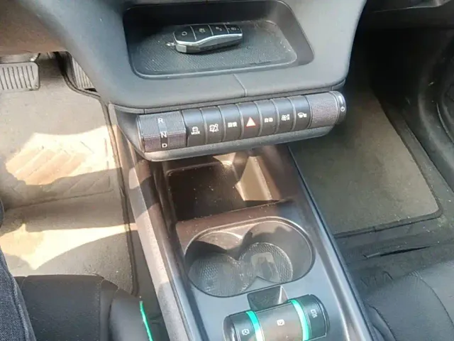 BYD Dolphin — Фото автомобиля 13