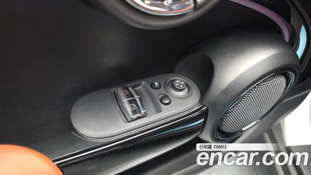 MINI Cooper — Фото автомобиля 29