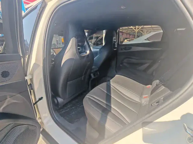 BYD Seal 06 — Фото автомобиля 13