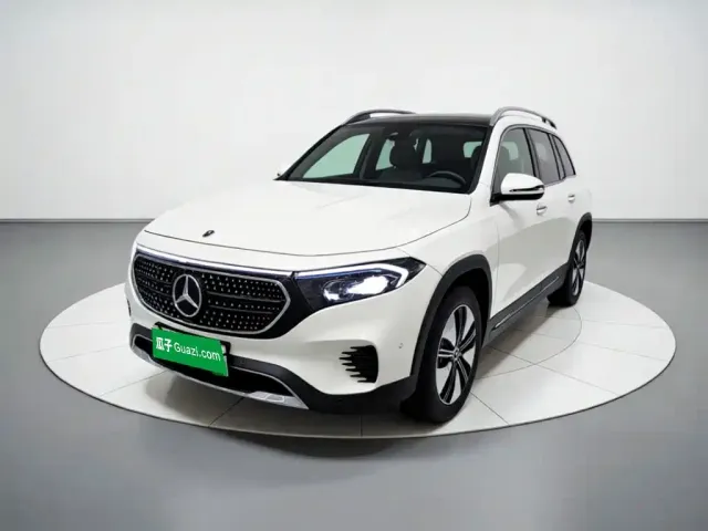 Фотография автомобиля — Mercedes-Benz EQB