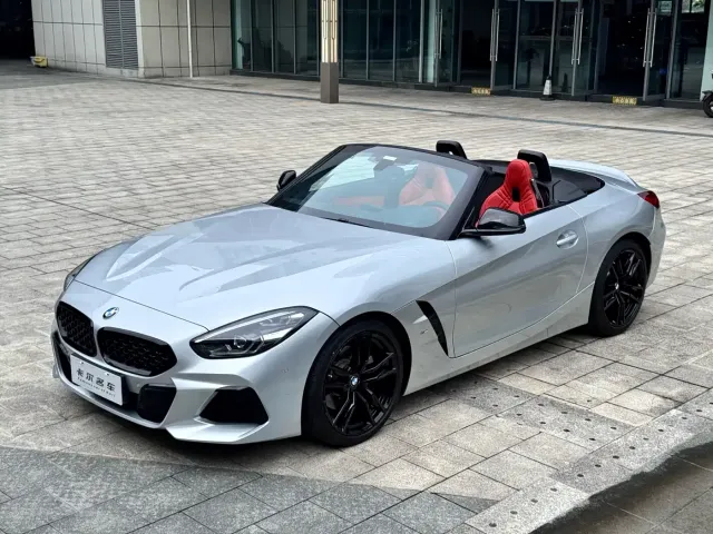 Фотография автомобиля — BMW Z4