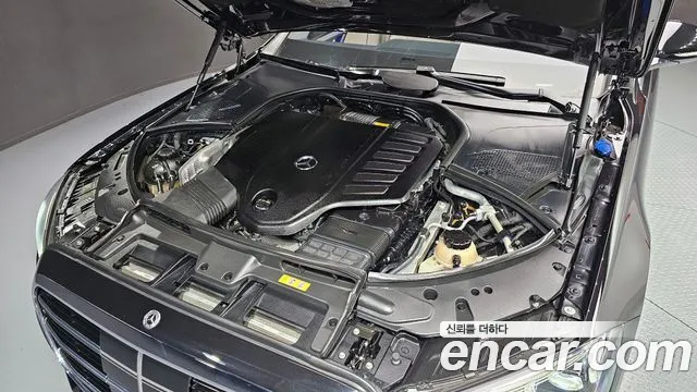 Mercedes-Benz S-Class — Фото автомобиля 6