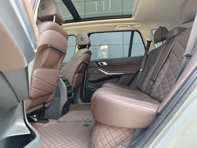 BMW X5 — Фото автомобиля 7