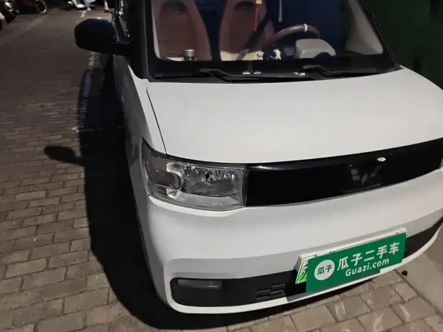 Wuling Hongguang Mini EV — Фото автомобиля 7