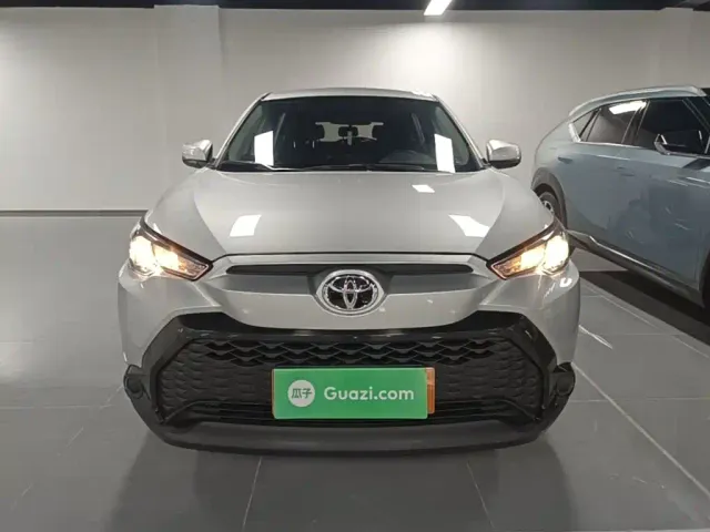 Toyota Frontlander — Фото автомобиля 2