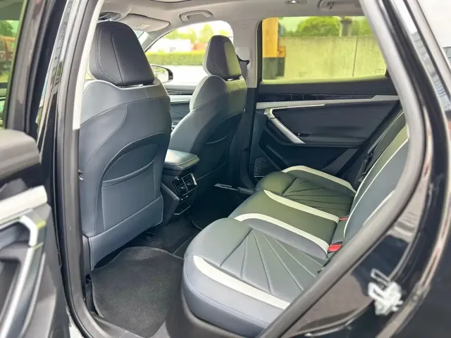 Geely Boyue L 2023 1.5TD DCT Glory Edition — Фото автомобиля 5