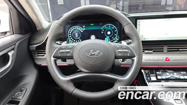 Hyundai Grandeur Новый Grandeur IG — Фото автомобиля 12