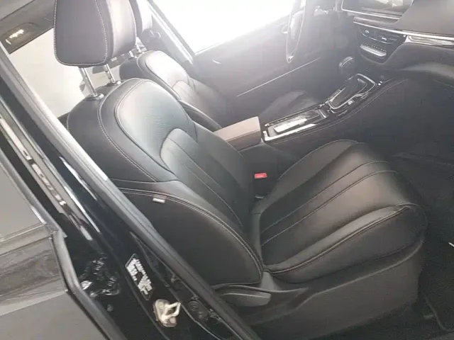 GAC Trumpchi M6 — Фото автомобиля 24