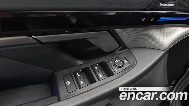 BMW 5 Series G60 — Фото автомобиля 29
