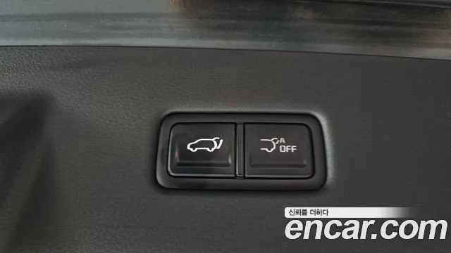 Kia Carnival Generation 4 — Фото автомобиля 23