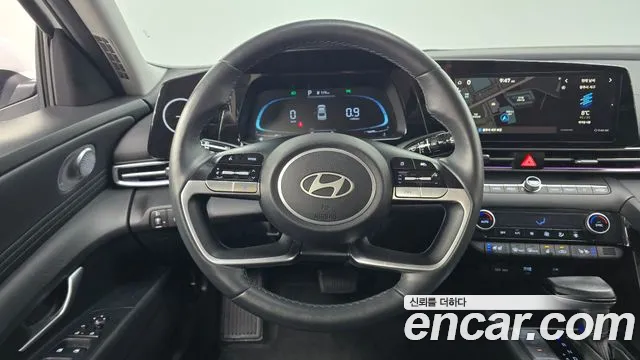 Hyundai AVANTE Новый Avante (CN7) — Фото автомобиля 13