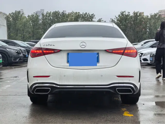 Mercedes-Benz C-Class — Фото автомобиля 4