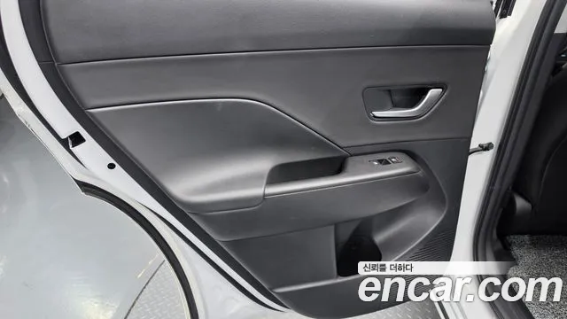 Hyundai Kona SX2 — Фото автомобиля 25