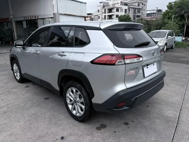 Toyota Frontlander — Фото автомобиля 7