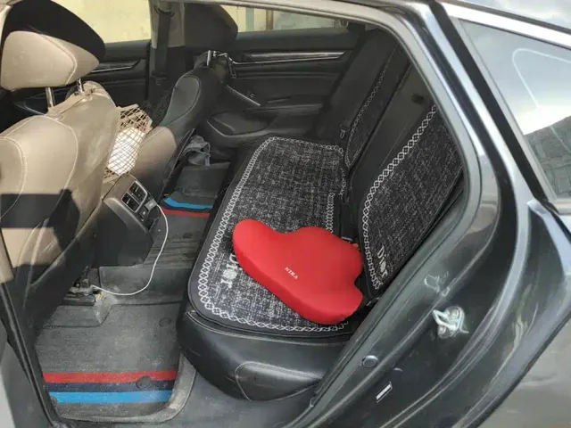 Honda Accord — Фото автомобиля 11
