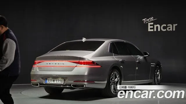 Genesis G90 Бензин 3.5 Turbo 2WD — Фото автомобиля 2