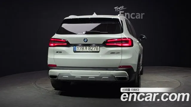 BMW X5 — Фото автомобиля 4