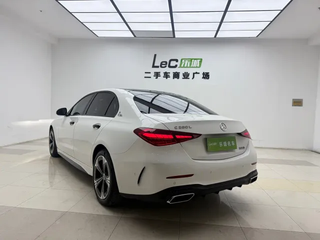 Mercedes-Benz C-Class — Фото автомобиля 6