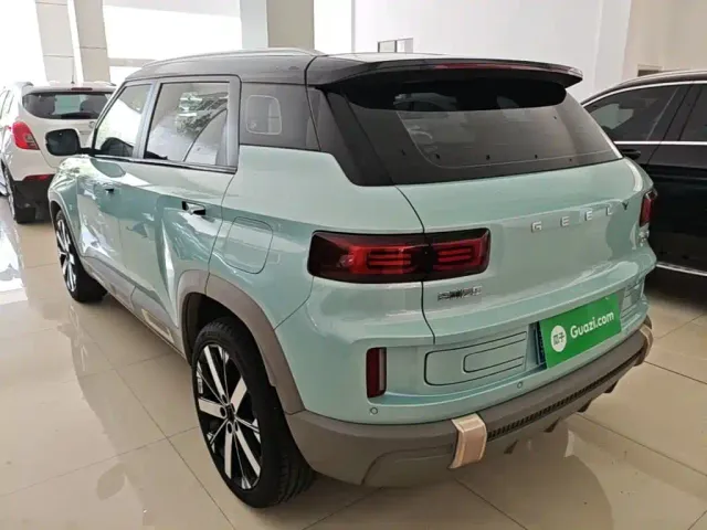 Geely ICON — Фото автомобиля 4