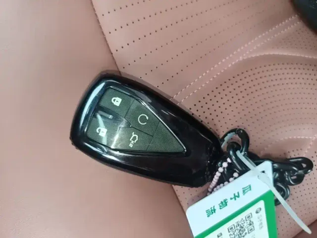 Changan CS75 Plus — Фото автомобиля 8