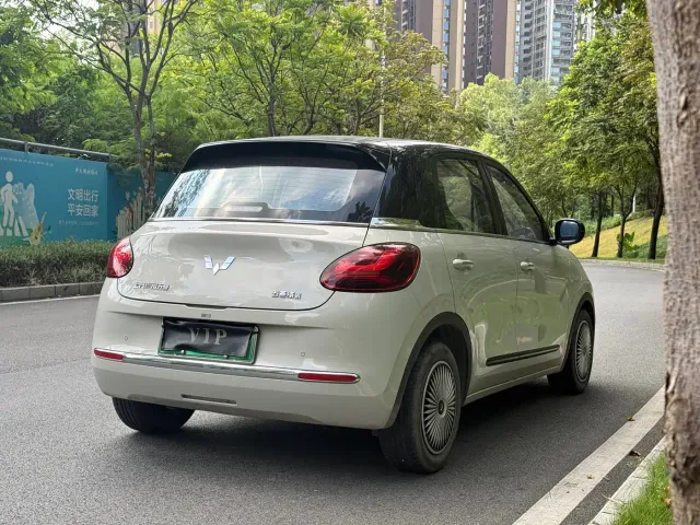 Wuling Bingo — Фото автомобиля 10