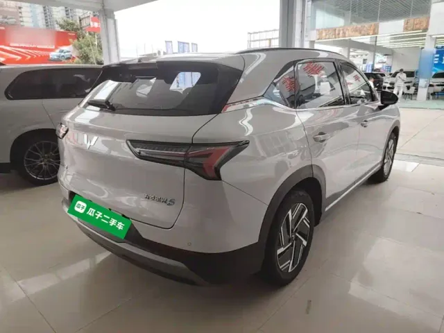 Wuling Starlight S — Фото автомобиля 6
