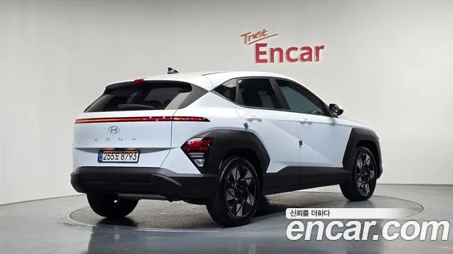 Hyundai Kona SX2 — Фото автомобиля 2