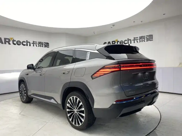 Geely Galaxy M7 — Фото автомобиля 7