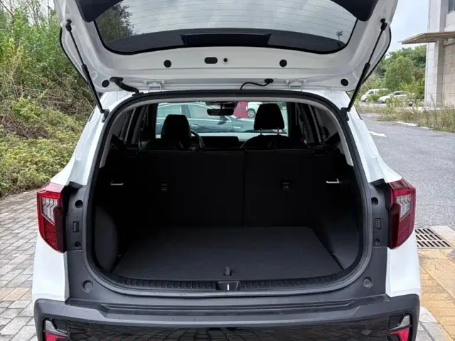 Kia Seltos — Фото автомобиля 6