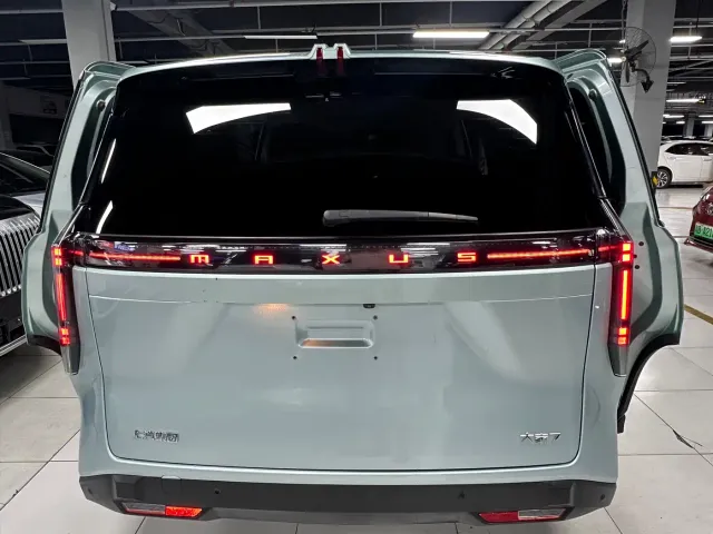 Maxus Dajia 7 — Фото автомобиля 3