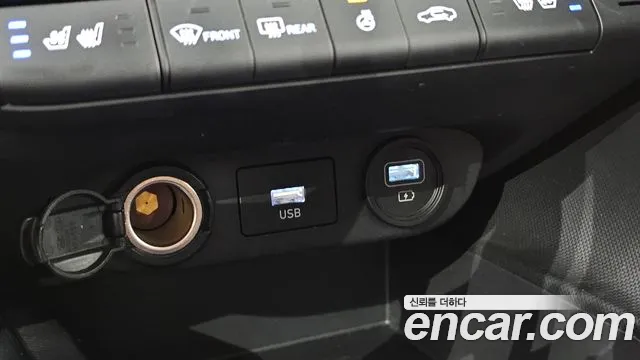 Hyundai AVANTE Avante (CN7) — Фото автомобиля 20