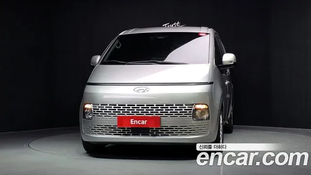 Hyundai Staria — Фото автомобиля 3