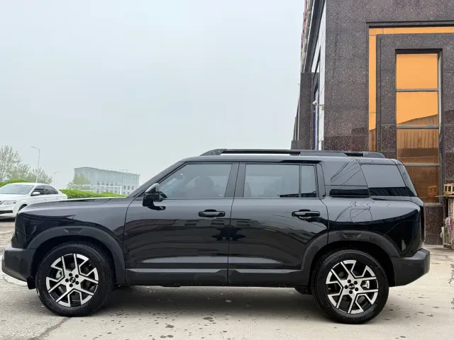 BAIC BJ30 — Фото автомобиля 5