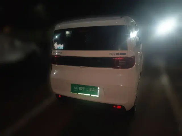 Wuling Hongguang Mini EV — Фото автомобиля 3