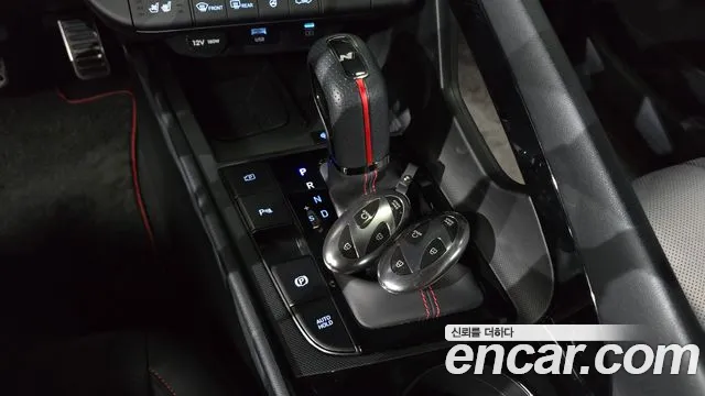 Hyundai Avante CN7 — Фото автомобиля 12