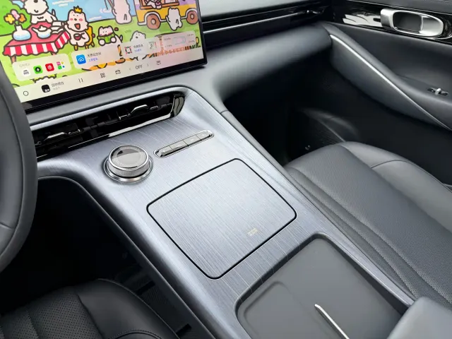 Geely Galaxy E5 — Фото автомобиля 15