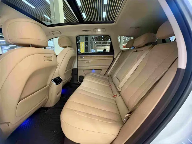 Aito M7 — Фото автомобиля 5