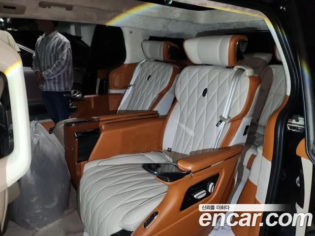 Фотография автомобиля — Kia Carnival Generation 4