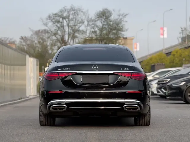 Mercedes-Benz Maybach S-Class — Фото автомобиля 17